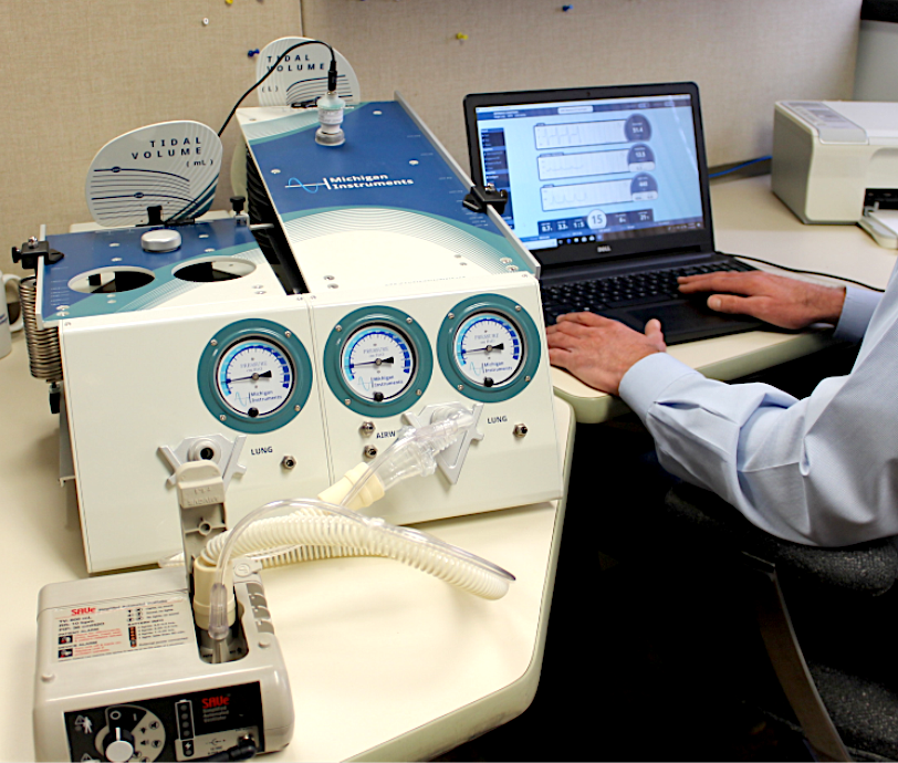MII TTL ventilator testing photo 2 Michigan Instruments test and training lung ventilator being tested